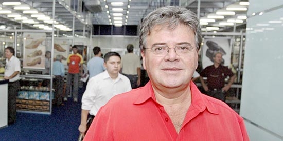 Américo Pizzo Jr. de saudosas lembranças. Missa, hoje às 17 h na Menino Jesus de Praga